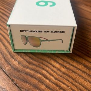 NIB Goodr Kitty Hawkers’ Ray Blockers sunglasses